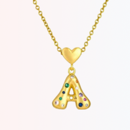 Collar con Charm de Letra con Colores en Stainless Steel Dorado 18K