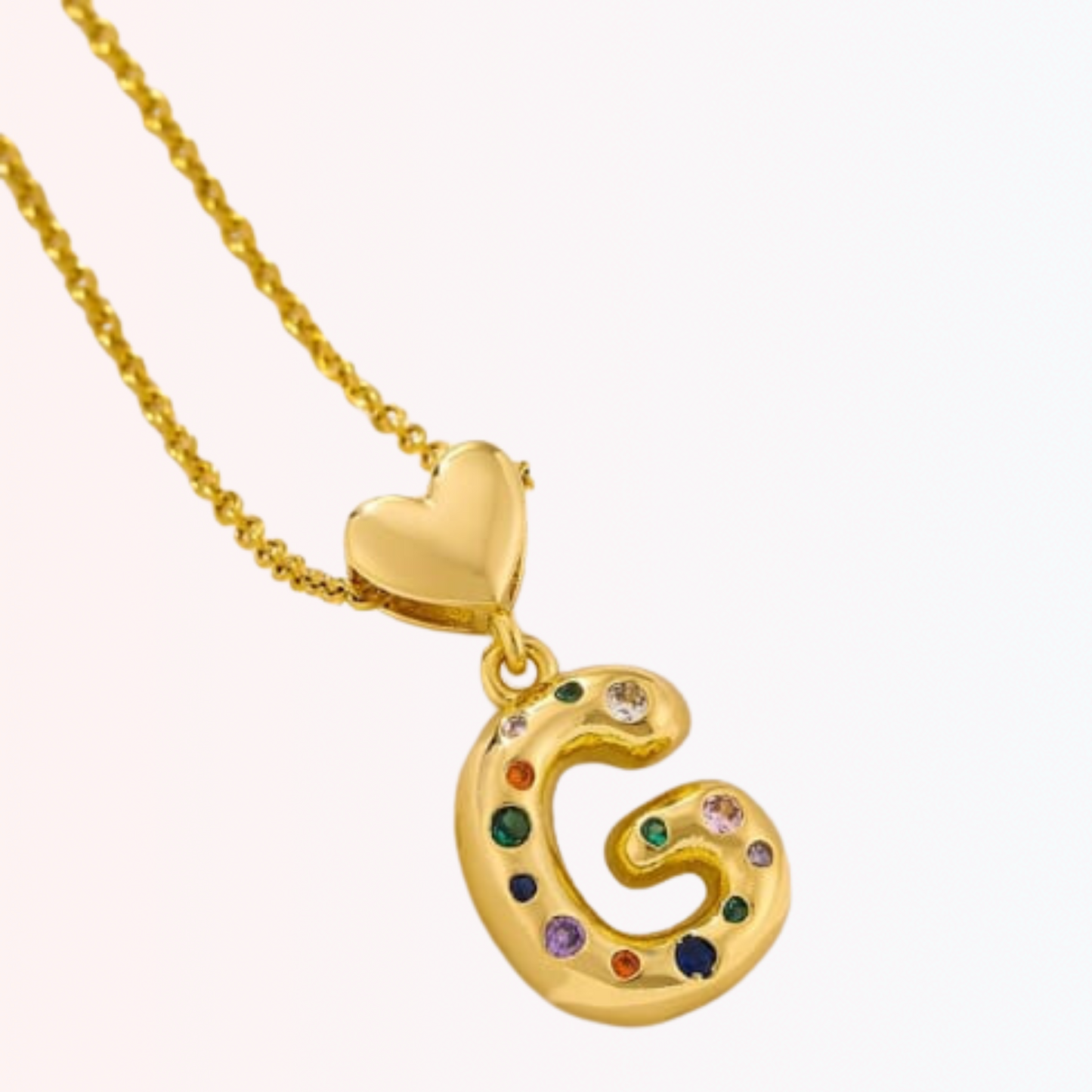 Collar con Charm de Letra con Colores en Stainless Steel Dorado 18K
