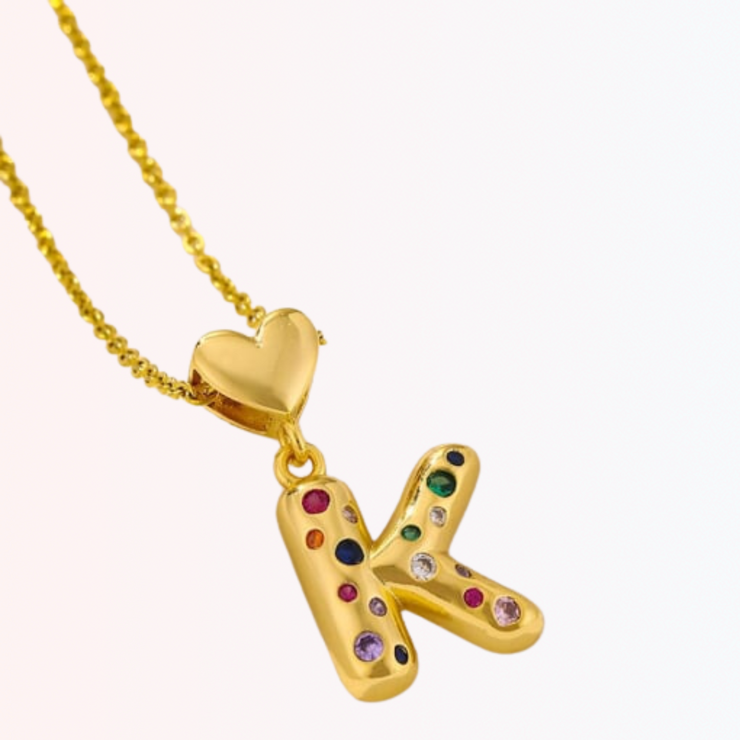Collar con Charm de Letra con Colores en Stainless Steel Dorado 18K