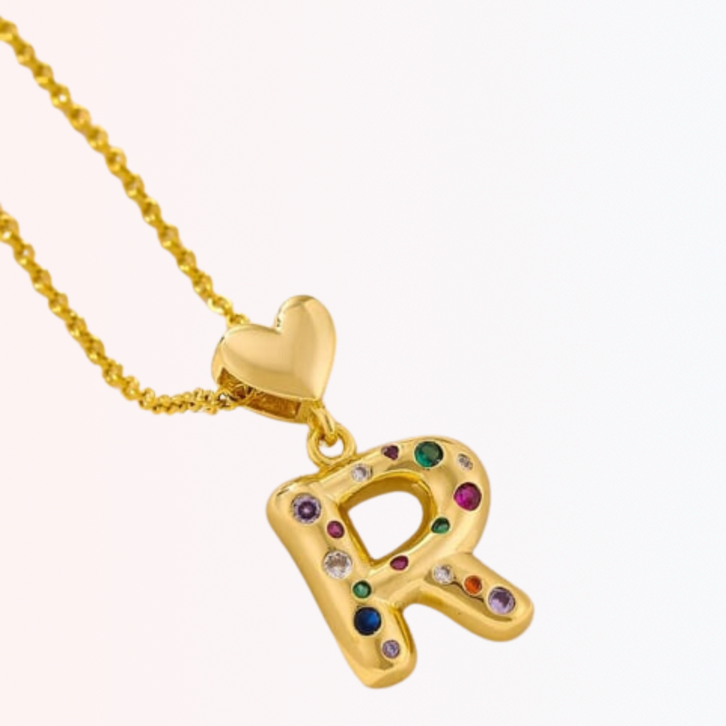 Collar con Charm de Letra con Colores en Stainless Steel Dorado 18K