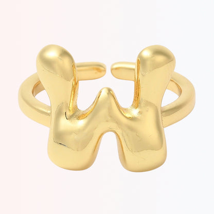 Sortija Ajustable con Iniciales A-Z en Brass Dorado 18K