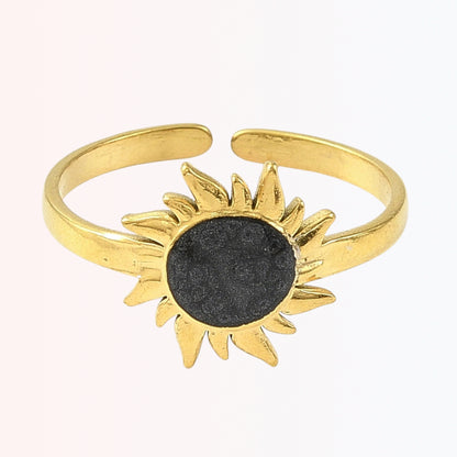 Set Leo: Collar y Sortija Cuff Ajustable con Sol Negro en 18K