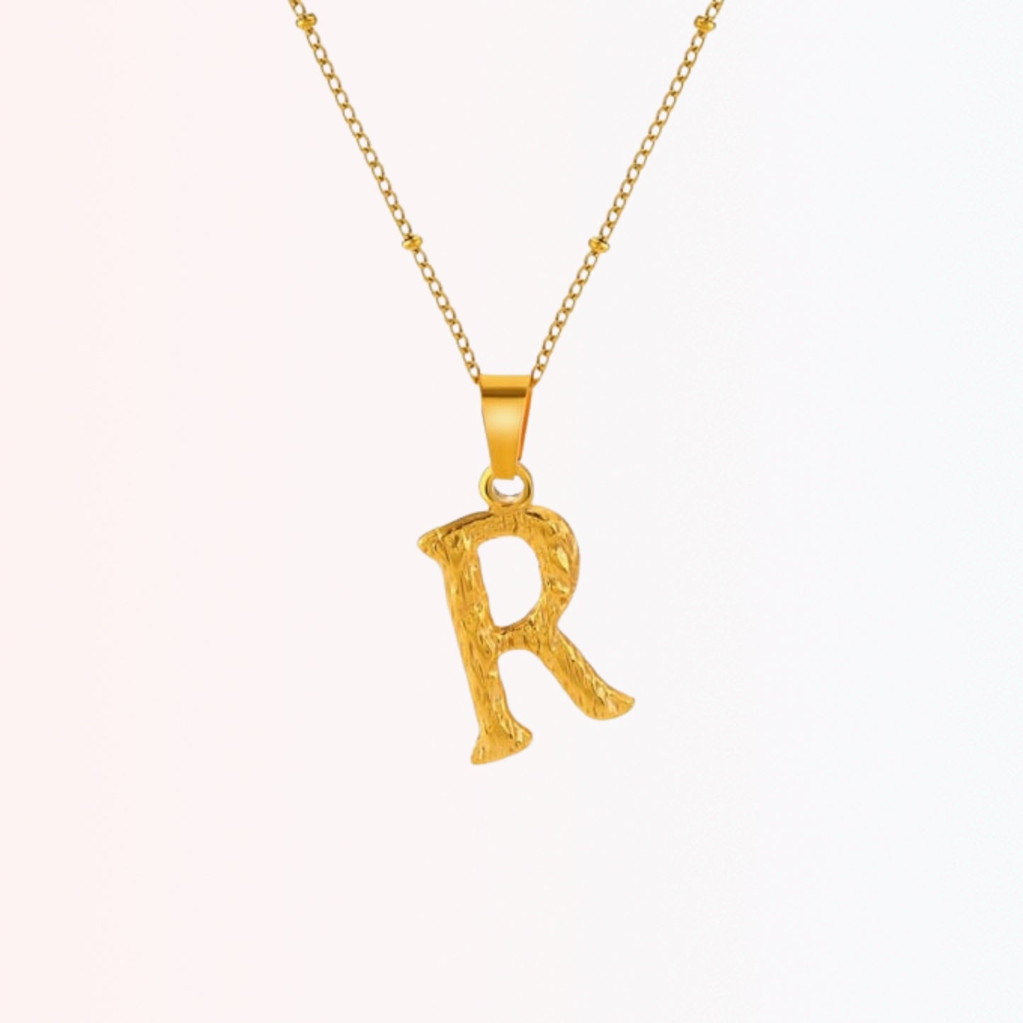 Collar con Inicial Minimalista en Stainless Steel Dorado 18K