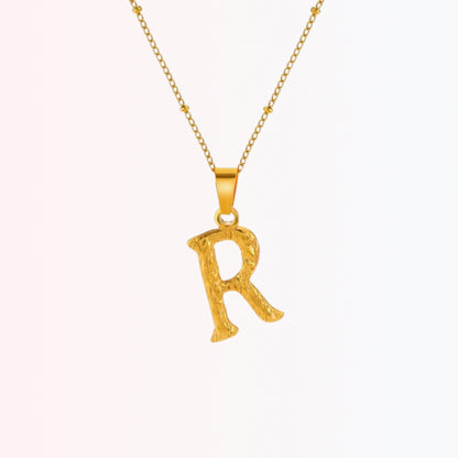 Collar con Inicial Minimalista en Stainless Steel Dorado 18K
