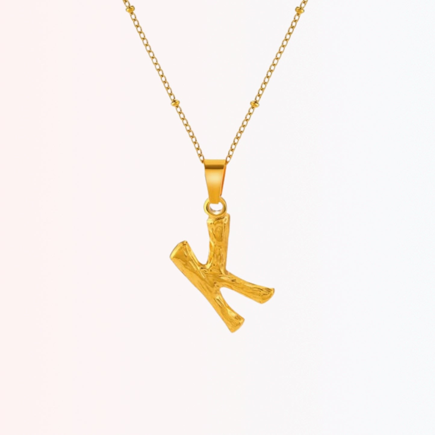 Collar con Inicial Minimalista en Stainless Steel Dorado 18K