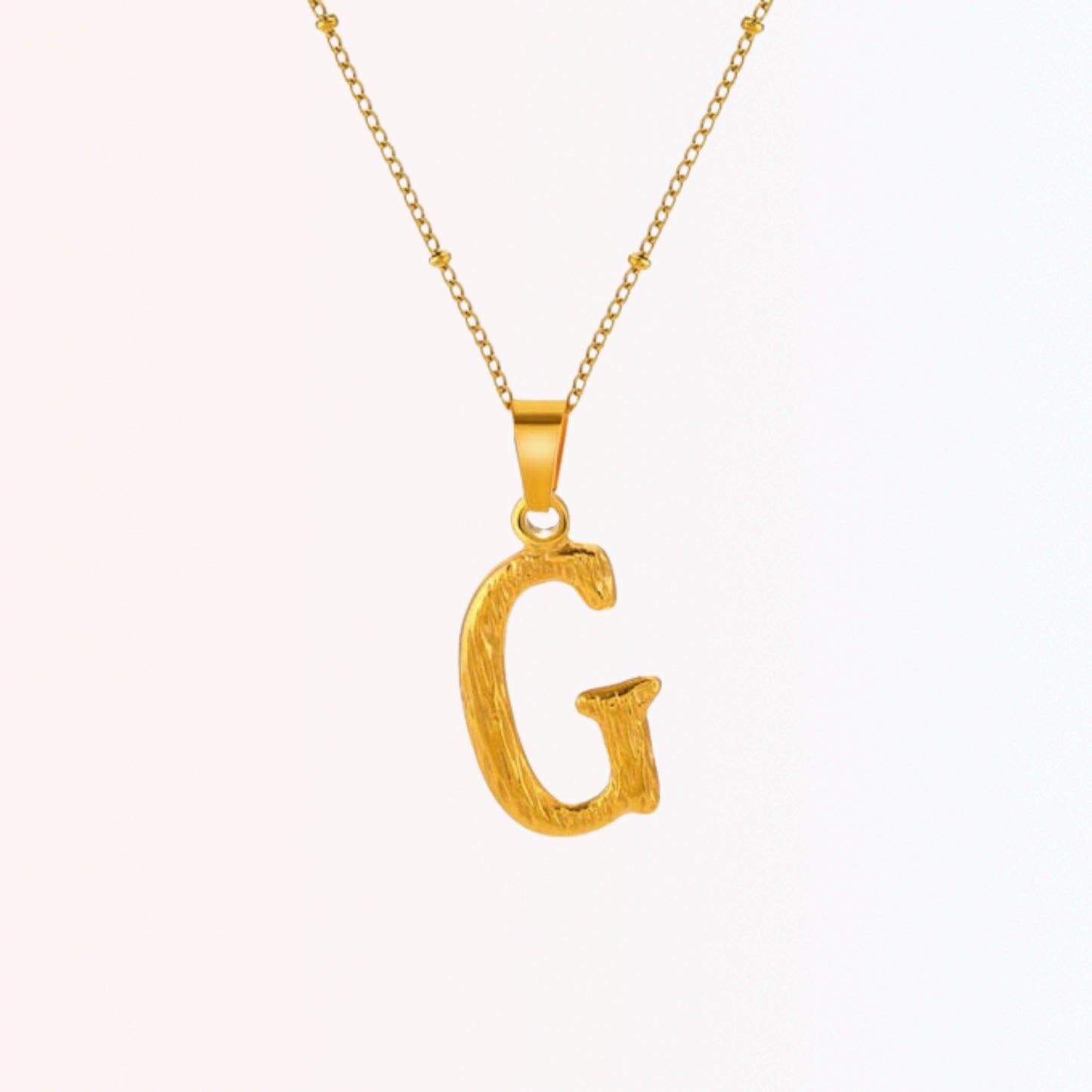 Collar con Inicial Minimalista en Stainless Steel Dorado 18K
