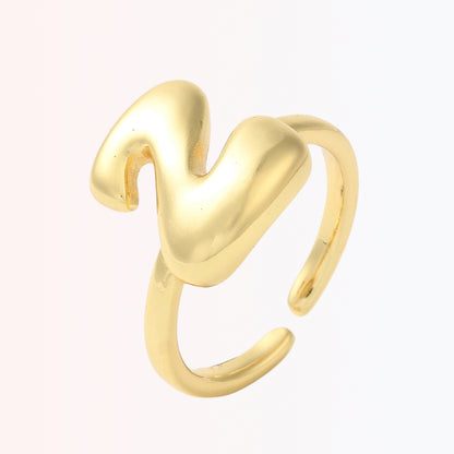 Sortija Ajustable con Iniciales A-Z en Brass Dorado 18K