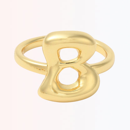 Sortija Ajustable con Iniciales A-Z en Brass Dorado 18K