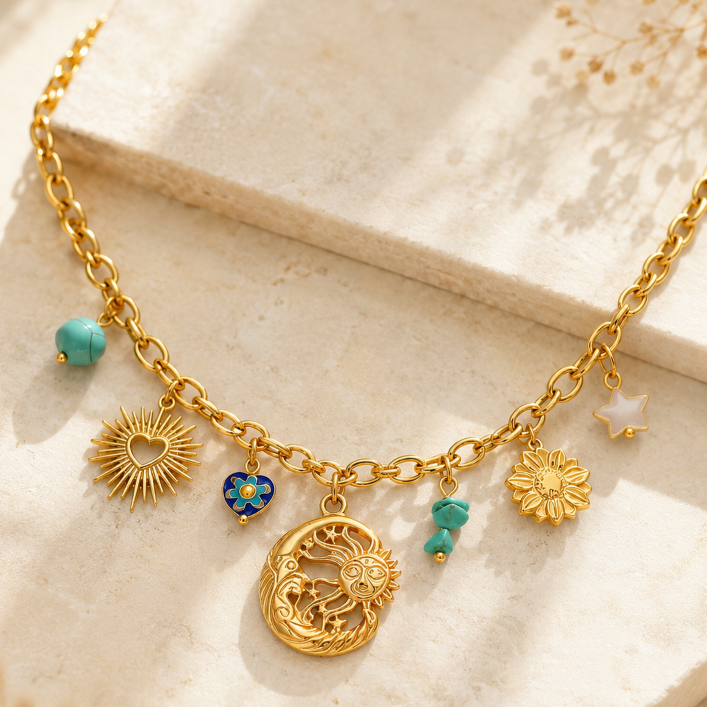 Collar con charms del Sol y la Luna, en Stainless Steel